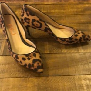 Leopard heels fit 7.5 NWOB